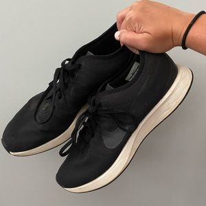 Nike Dualtone Racer Running Shoe